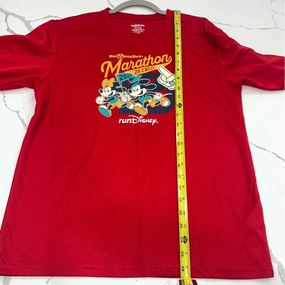 runDisney 2025 Walt Disney World Marathon Red Long Sleeve Performance Shirt L - Picture 8 of 9